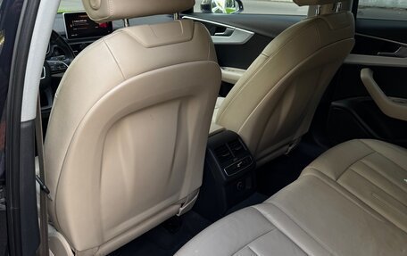 Audi A4, 2017 год, 2 800 000 рублей, 12 фотография