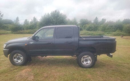 Toyota Hilux VI, 2002 год, 950 000 рублей, 3 фотография