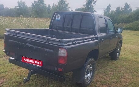 Toyota Hilux VI, 2002 год, 950 000 рублей, 7 фотография