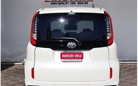 Toyota Sienta, 2022 год, 1 384 000 рублей, 4 фотография