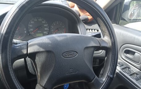 Ford Laser IV, 1999 год, 350 000 рублей, 2 фотография