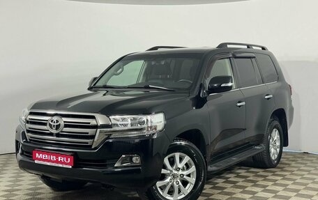 Toyota Land Cruiser 200, 2018 год, 7 110 000 рублей, 1 фотография