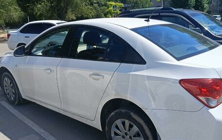 Chevrolet Cruze II, 2013 год, 700 000 рублей, 7 фотография