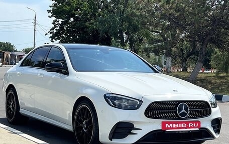 Mercedes-Benz E-Класс, 2020 год, 4 250 000 рублей, 3 фотография