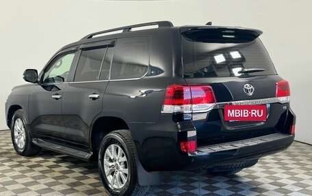 Toyota Land Cruiser 200, 2018 год, 7 110 000 рублей, 7 фотография