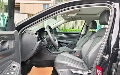 Volkswagen Passat B8 рестайлинг, 2022 год, 1 600 020 рублей, 10 фотография