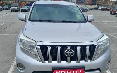 Toyota Land Cruiser Prado 150 рестайлинг 2, 2014 год, 2 700 000 рублей, 1 фотография