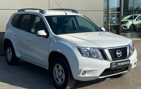 Nissan Terrano III, 2017 год, 1 249 000 рублей, 3 фотография