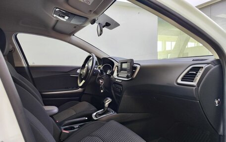 KIA cee'd III, 2021 год, 1 999 000 рублей, 11 фотография