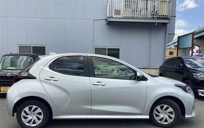 Toyota Yaris, 2021 год, 930 000 рублей, 1 фотография
