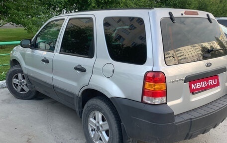 Ford Escape II, 2004 год, 550 000 рублей, 7 фотография