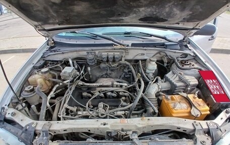 Ford Escape II, 2004 год, 550 000 рублей, 11 фотография