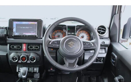 Suzuki Jimny, 2021 год, 1 460 045 рублей, 24 фотография