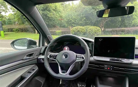 Volkswagen Golf VIII, 2025 год, 2 750 000 рублей, 11 фотография