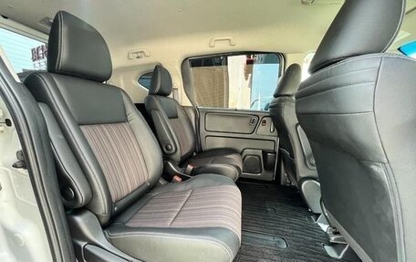 Honda Freed II, 2019 год, 1 210 000 рублей, 10 фотография
