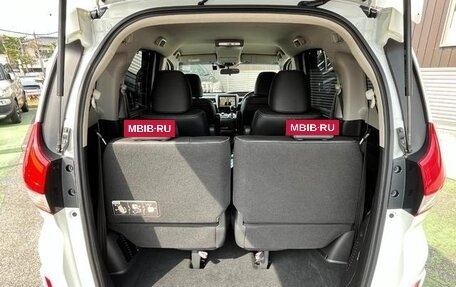 Honda Freed II, 2019 год, 1 210 000 рублей, 14 фотография