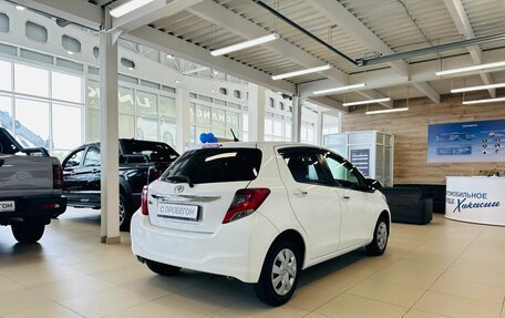 Toyota Vitz, 2016 год, 959 000 рублей, 6 фотография