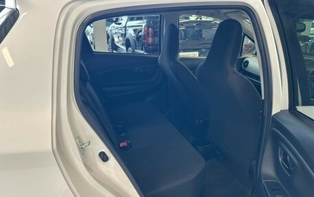Toyota Vitz, 2016 год, 959 000 рублей, 18 фотография