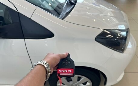 Toyota Vitz, 2016 год, 959 000 рублей, 28 фотография