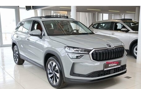 Skoda Kodiaq, 2025 год, 5 000 000 рублей, 7 фотография