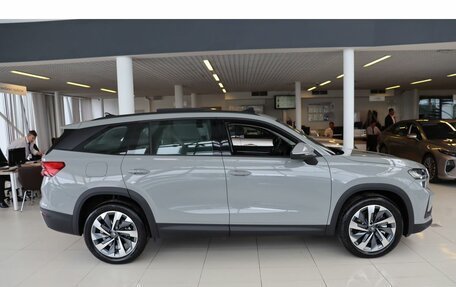 Skoda Kodiaq, 2025 год, 5 000 000 рублей, 6 фотография