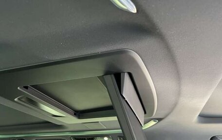Toyota Alphard III, 2022 год, 3 400 000 рублей, 8 фотография