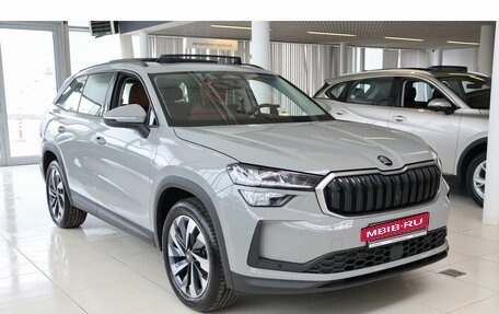 Skoda Kodiaq, 2025 год, 5 000 000 рублей, 7 фотография