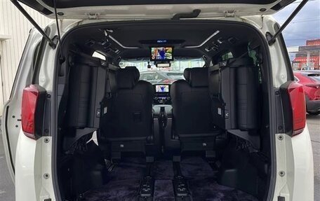 Toyota Alphard III, 2021 год, 3 356 000 рублей, 9 фотография
