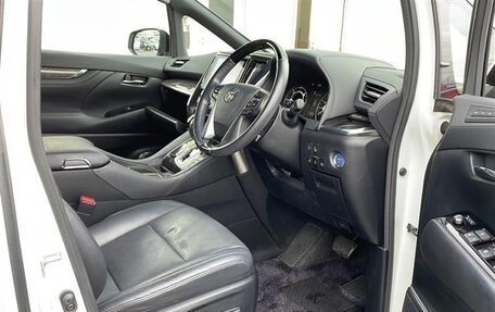 Toyota Alphard III, 2021 год, 3 356 000 рублей, 18 фотография