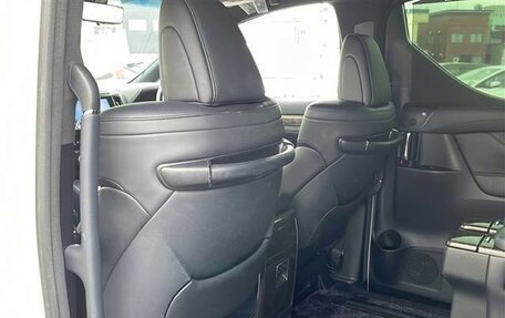 Toyota Alphard III, 2021 год, 3 356 000 рублей, 12 фотография