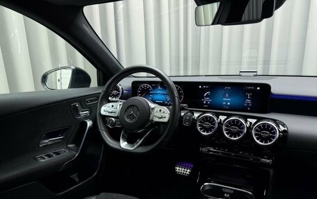 Mercedes-Benz A-Класс AMG, 2021 год, 6 190 000 рублей, 7 фотография