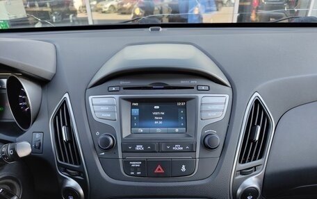 Hyundai ix35 I рестайлинг, 2014 год, 1 083 000 рублей, 10 фотография