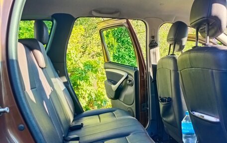 Renault Duster I рестайлинг, 2014 год, 845 000 рублей, 2 фотография