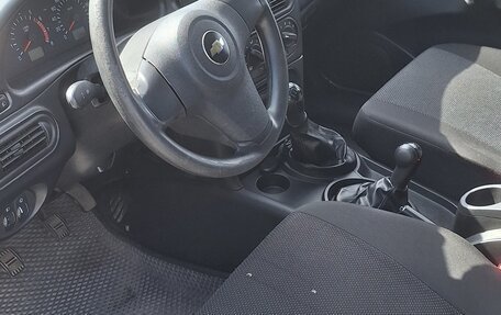 Chevrolet Niva I рестайлинг, 2011 год, 500 000 рублей, 11 фотография