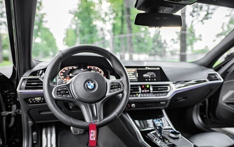 BMW 3 серия, 2019 год, 3 970 000 рублей, 12 фотография