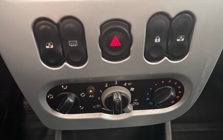 Renault Logan I, 2012 год, 350 000 рублей, 9 фотография