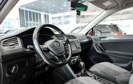 Volkswagen Tiguan II, 2017 год, 2 250 000 рублей, 20 фотография