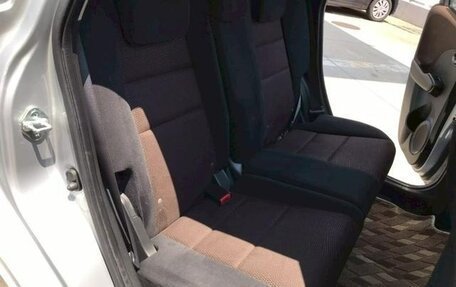 Honda Fit Shuttle I рестайлинг, 2012 год, 902 000 рублей, 10 фотография