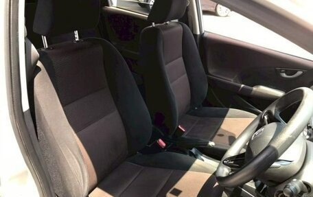 Honda Fit Shuttle I рестайлинг, 2012 год, 902 000 рублей, 13 фотография