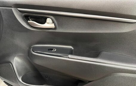 KIA Rio IV, 2019 год, 1 208 000 рублей, 10 фотография