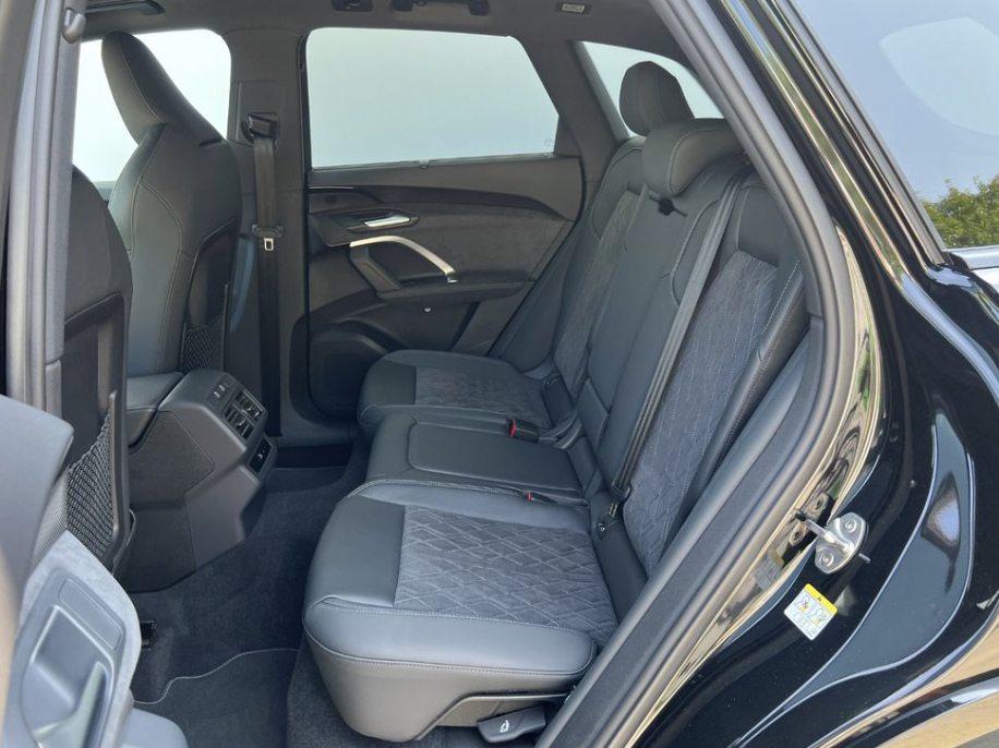 Audi Q5 FY, 2025 год, 10 400 000 рублей, 13 фотография