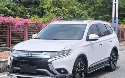 Mitsubishi Outlander III рестайлинг 3, 2021 год, 2 510 000 рублей, 1 фотография