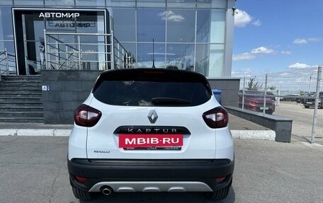 Renault Kaptur I рестайлинг, 2017 год, 1 350 000 рублей, 6 фотография