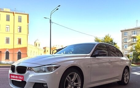 BMW 3 серия, 2018 год, 2 850 000 рублей, 4 фотография