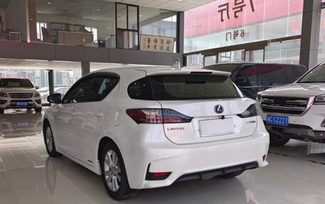 Lexus CT I рестайлинг, 2015 год, 1 590 995 рублей, 6 фотография