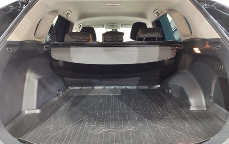 Toyota RAV4, 2022 год, 3 800 000 рублей, 12 фотография