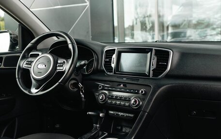 KIA Sportage IV рестайлинг, 2017 год, 2 160 000 рублей, 10 фотография