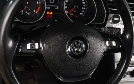 Volkswagen Passat B8 рестайлинг, 2015 год, 1 739 000 рублей, 16 фотография