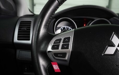 Mitsubishi Outlander III рестайлинг 3, 2012 год, 1 099 000 рублей, 12 фотография
