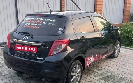 Toyota Vitz, 2011 год, 650 000 рублей, 2 фотография